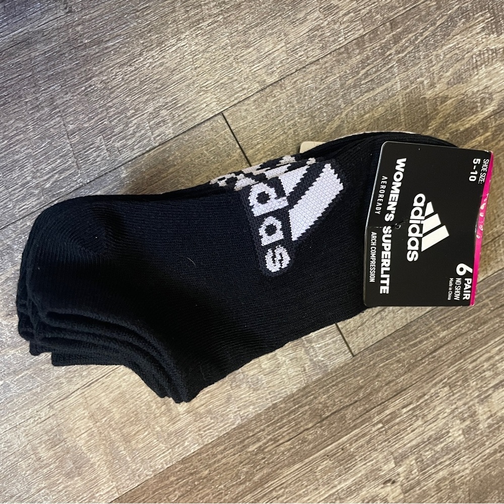 Adidas Women's Black Superlite‎ Socks size 5-10